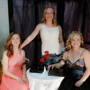 Meet your Posher, Tate